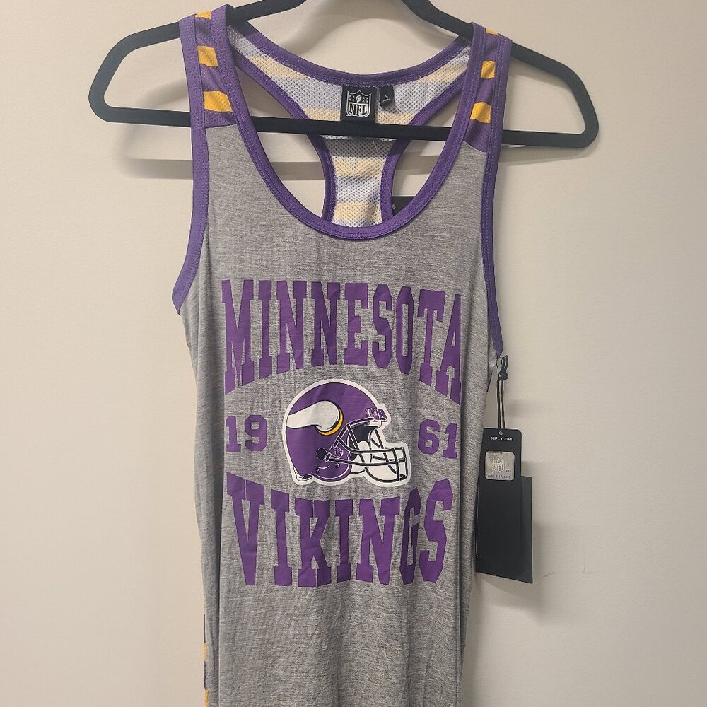 Minnesota Vikings Women’s Racerback Shirt Small Gray (NWT, Box Included)